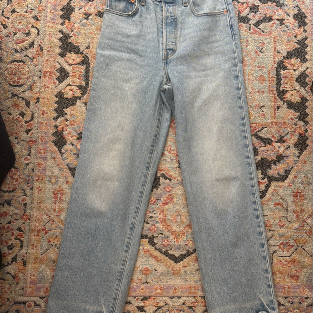 Levi’s Ribcage Straight Ankle